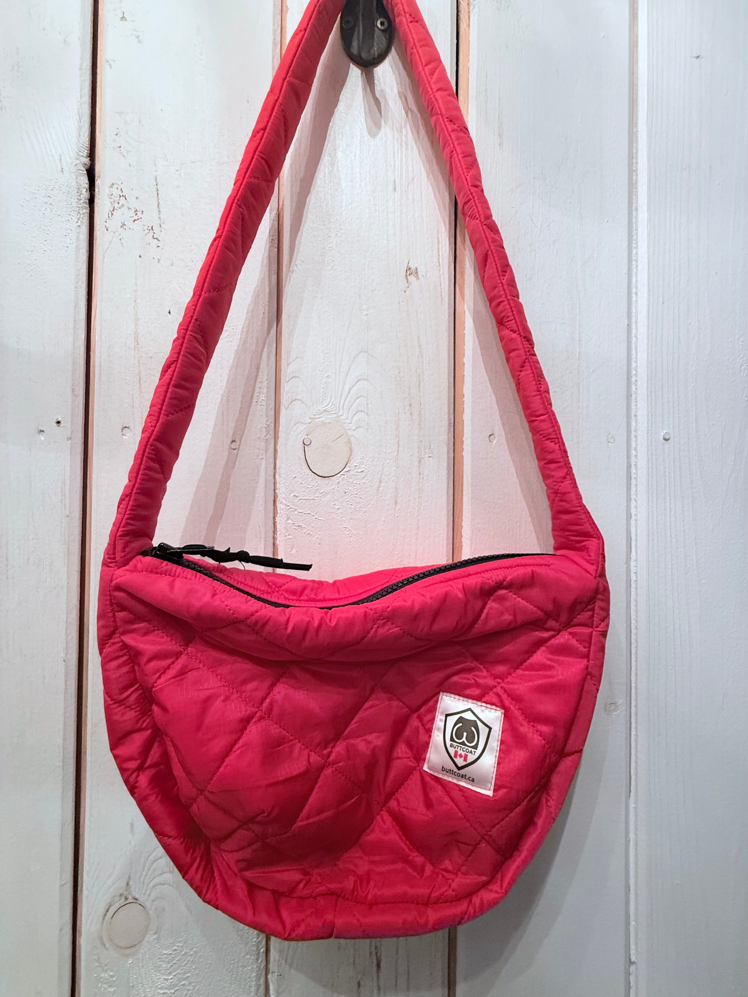 Buttcoat Sling Bag- pink