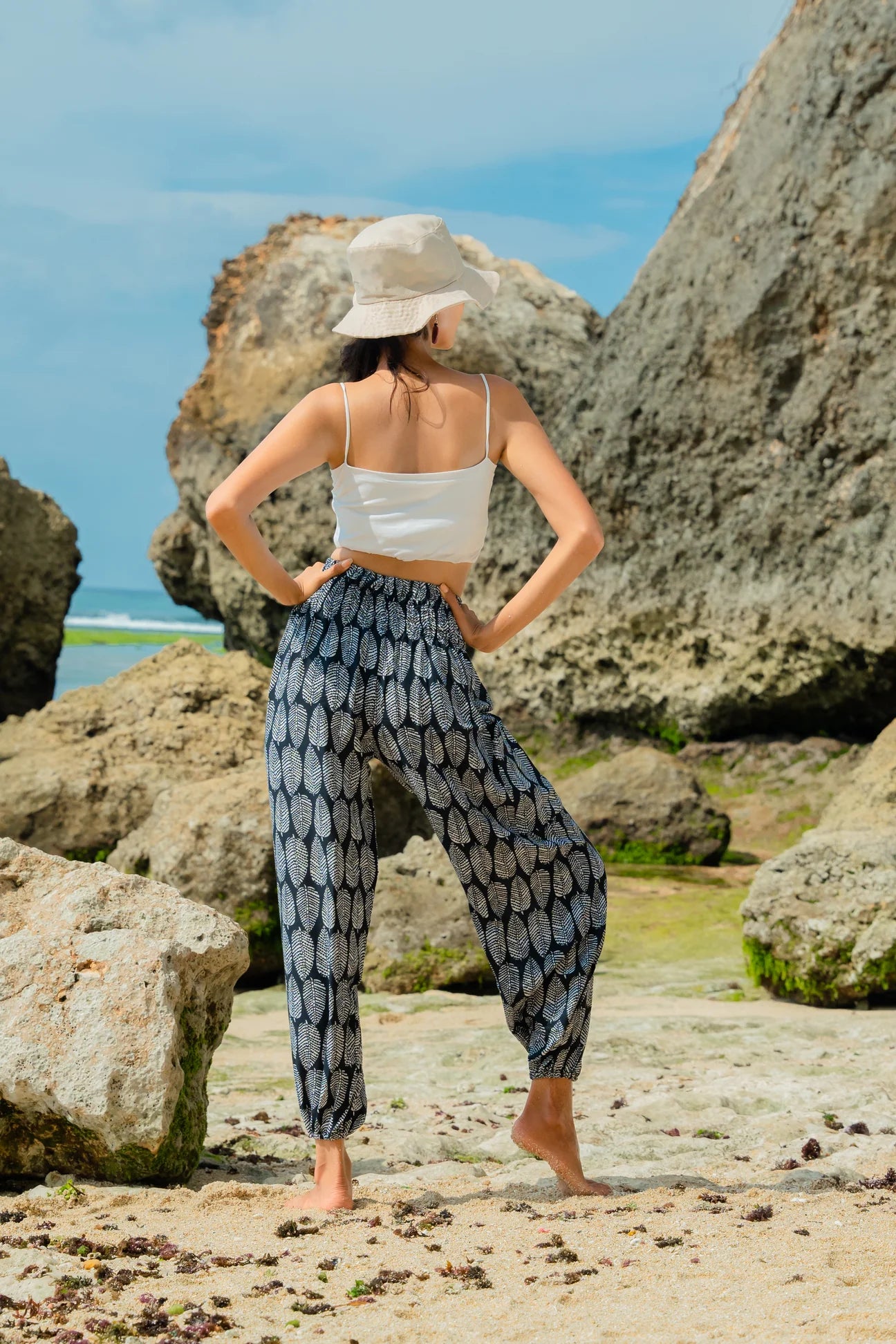 Black Leaf Bali Pants