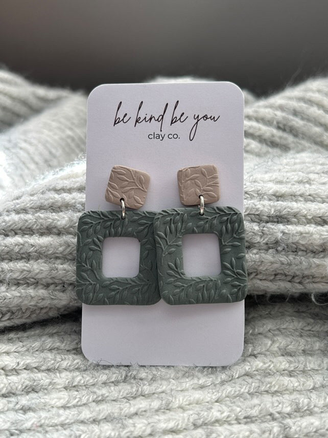 Be Kind Be You Clay Earrings 🇨🇦