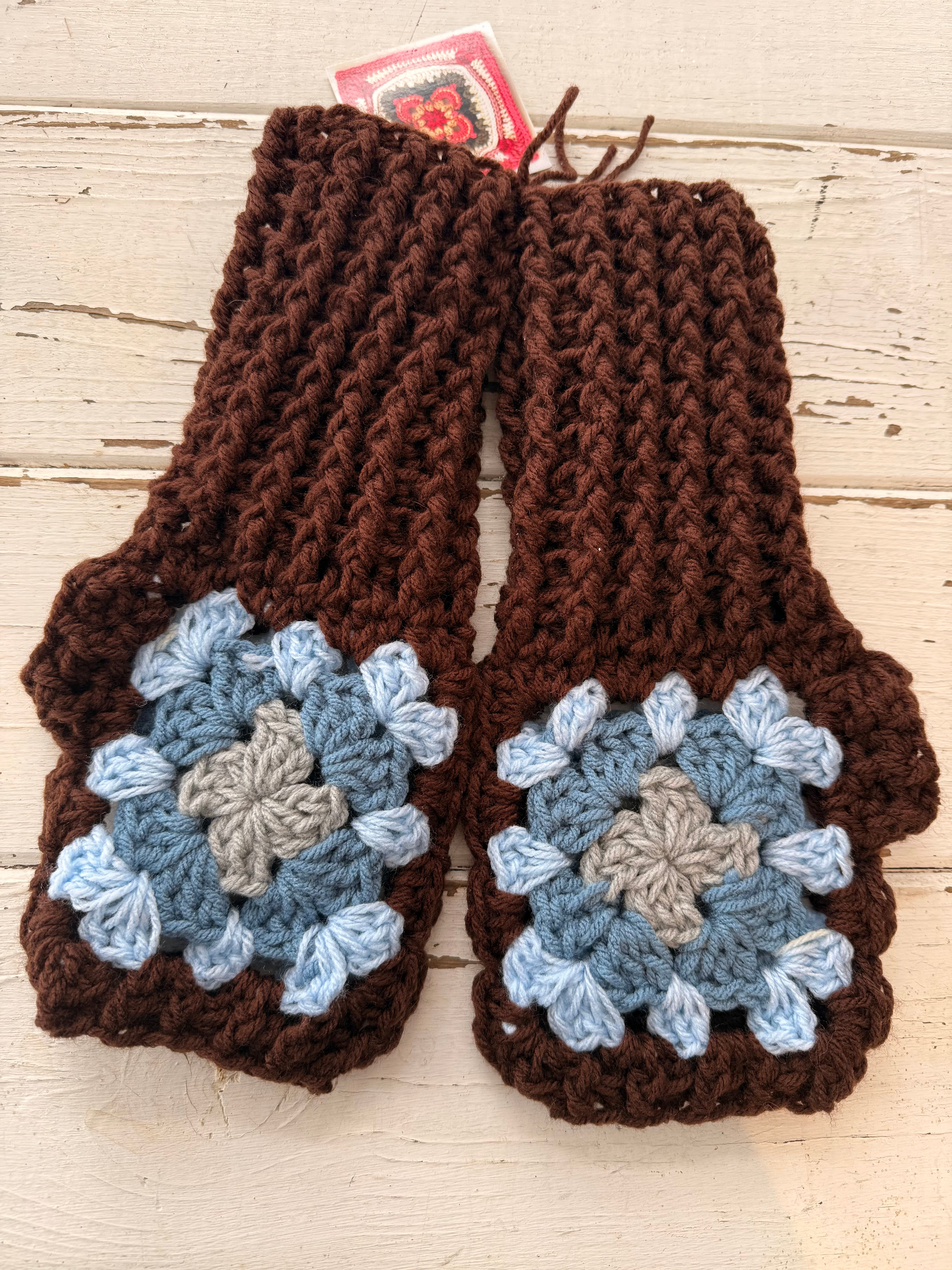 Crochet Fingerless Mitts - locally made 🇨🇦