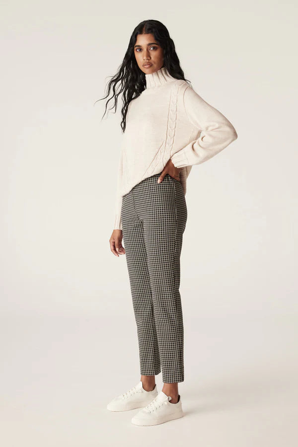 The LIV houndstooth pullon pant