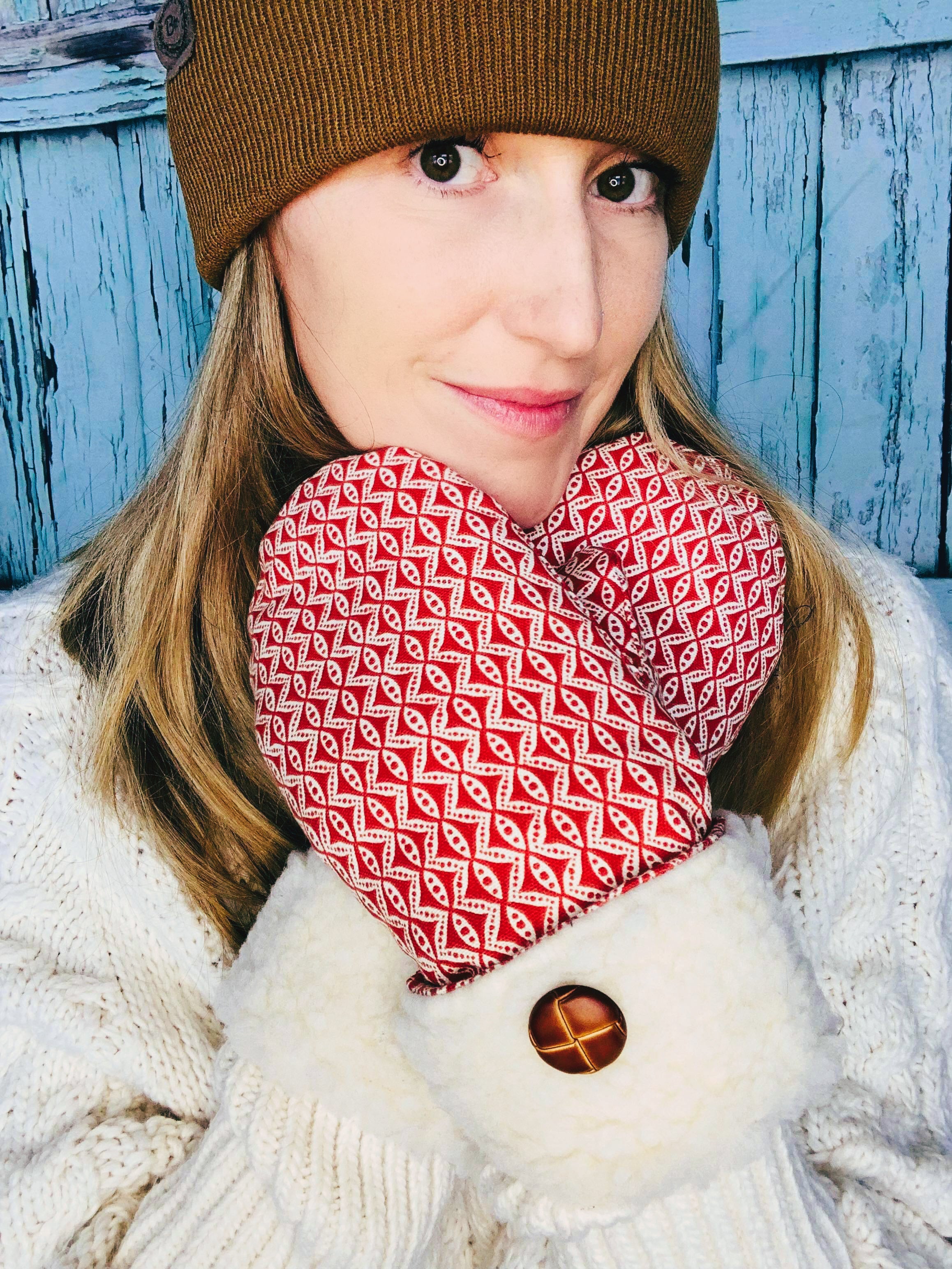 The Nordic Mitt - Red Cabin
